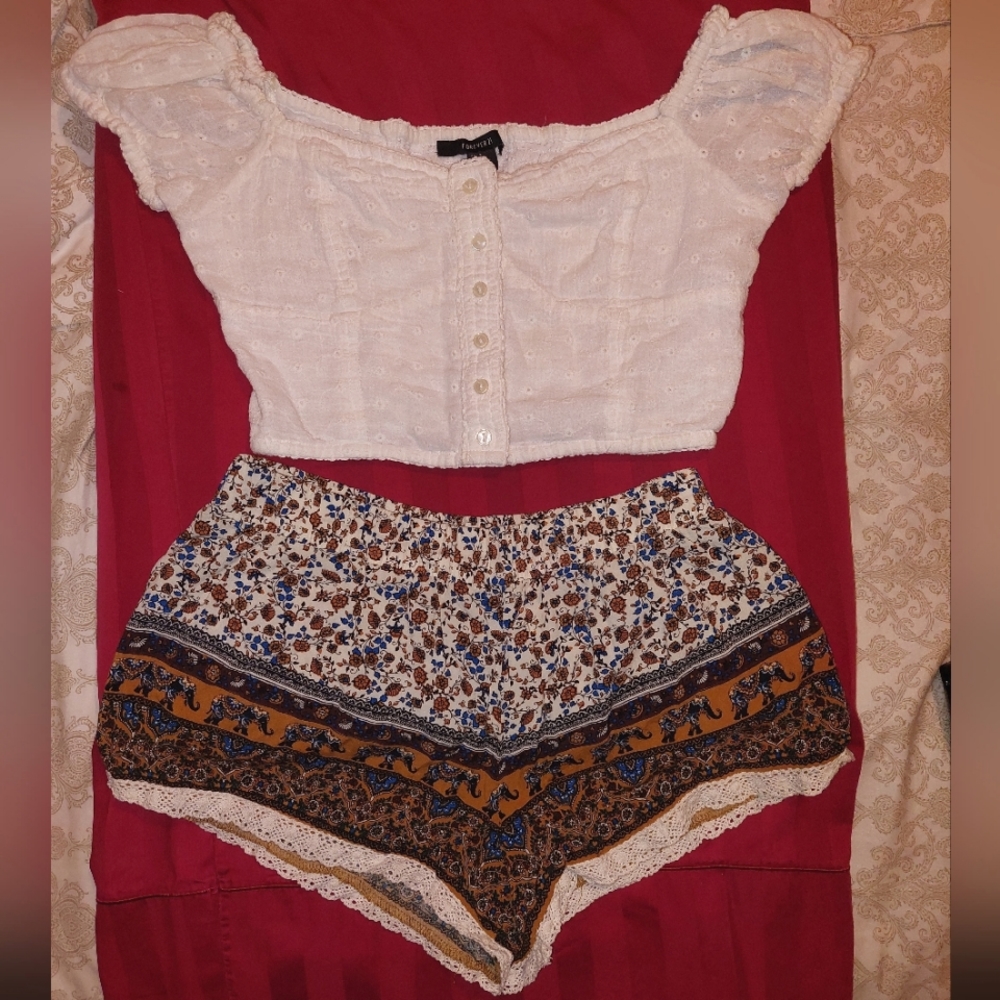 Forever21 (2 piece) white crop top and multi colored shorts size small